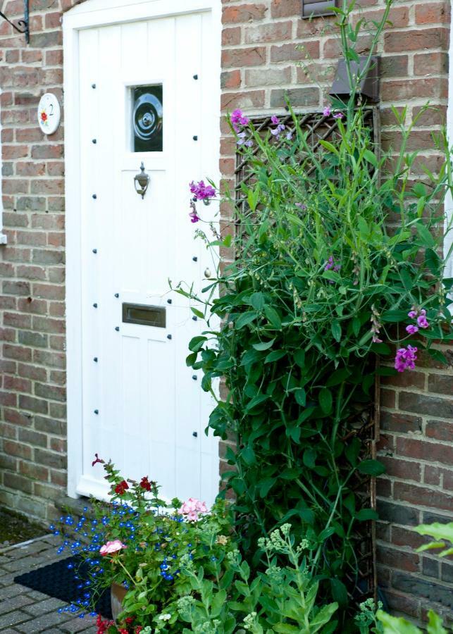 Little Chequers Villa Friston Exterior photo