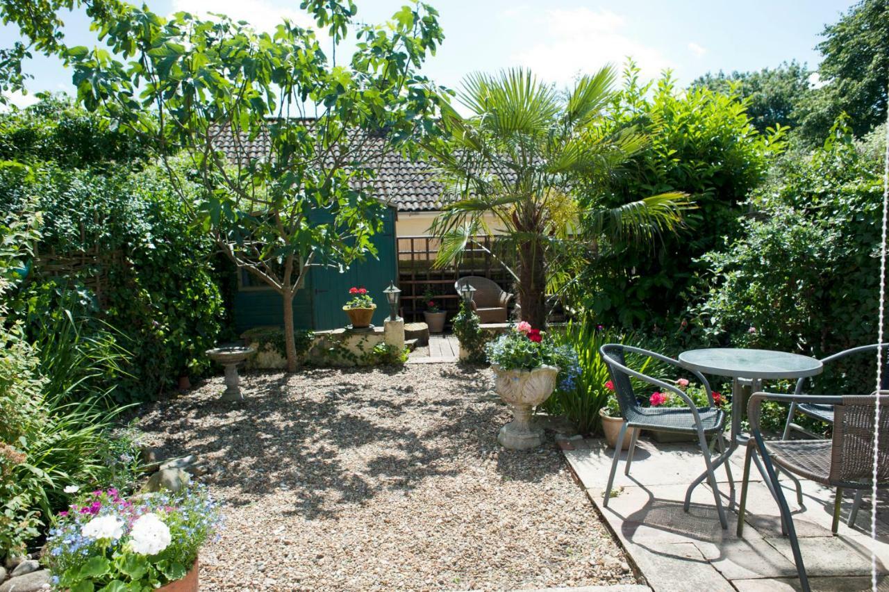 Little Chequers Villa Friston Exterior photo